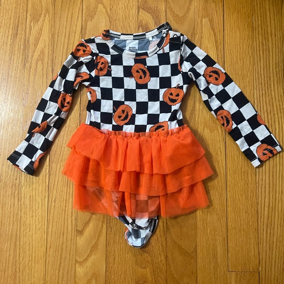 Dream big little co Halloween pumpkin checker tutu bodysuit - Picture 2 of 7